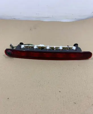 Suzuki Swift I Third/center stoplight 3581063J0