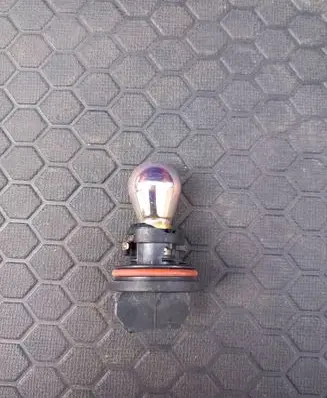 Saab 9-3 Ver2 Headlight part PY21W
