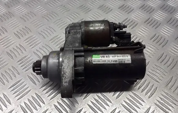 Skoda Fabia Mk1 (6Y) Starter motor 02T911023S
