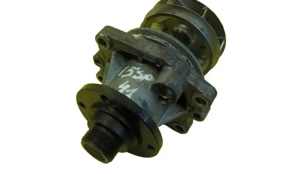 BMW Z4 E85 E86 Water pump 15SP41