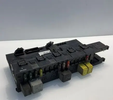 Mercedes-Benz C W203 SAM control unit 2035450701 5DK00797420 A2035450701