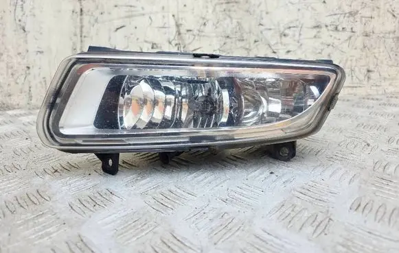 Volkswagen Polo V 6R Front fog light 17416201 174159 17415903