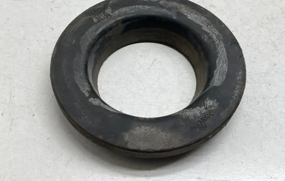 Nissan Navara D23 Rear coil spring rubber mount 