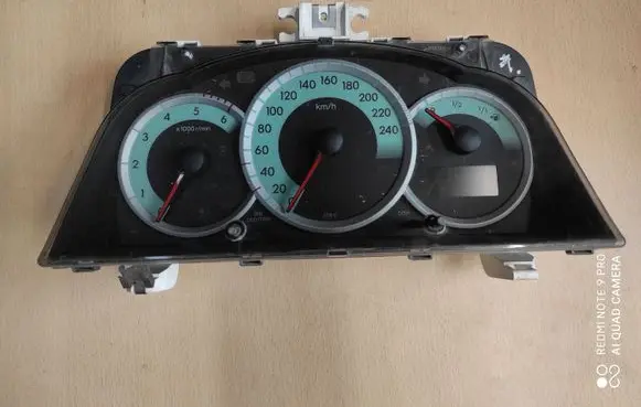 Toyota Corolla Verso AR10 Speedometer (instrument cluster) 838000F091