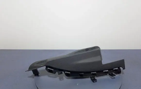 BMW 1 F40 Other sill/pillar trim element 7448228