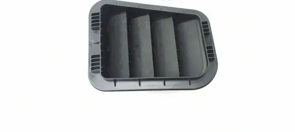 KIA Niro Quarter panel pressure vent