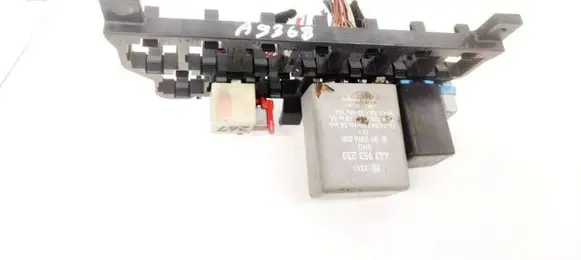 Audi A6 S6 C5 4B Fuse box set 8D0937503E