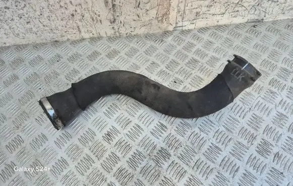 Intercooler hose/pipe