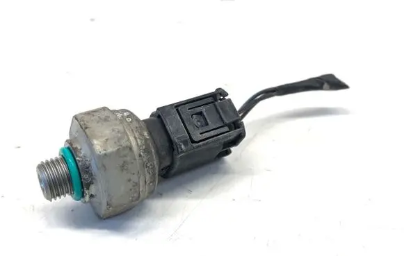 BMW X1 F48 F49 Air conditioning (A/C) pressure sensor 9323658