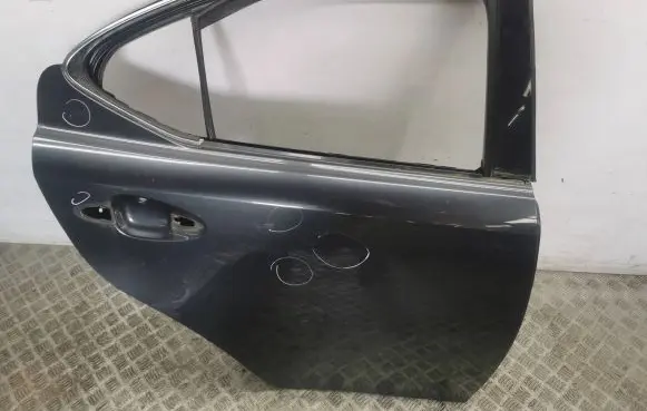 Rear door