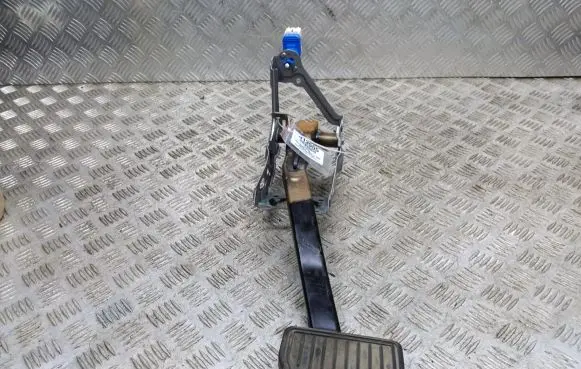 Tesla Model S Accelerator throttle pedal