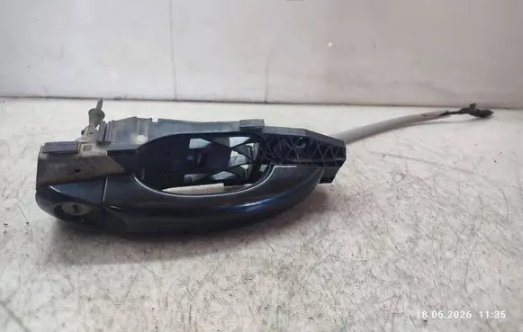 Volkswagen Amarok Front door exterior handle