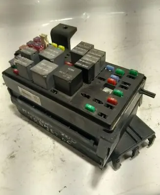 Hyundai Trajet Fuse module 912203A002 0109561159