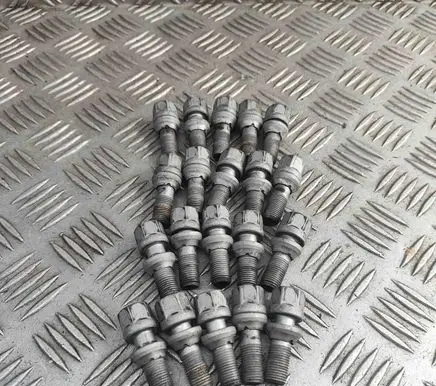 Citroen Jumpy Nuts/bolts 9817024580