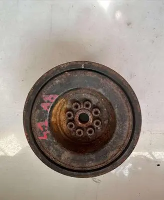 Audi A6 S6 C5 4B Crankshaft pulley 077105261D