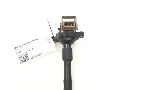 BMW X5 E53 High voltage ignition coil 1748017