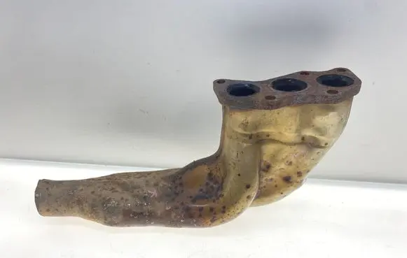 Subaru Legacy Exhaust manifold