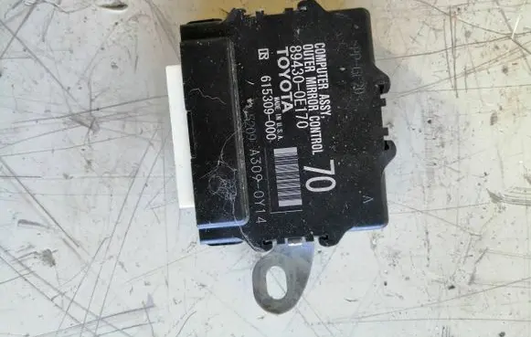 Toyota Highlander XU70 Wing mirror control module 894300E170 615309000 A3090Y14