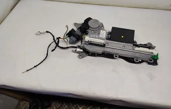 Citroen C5 Tailgate/trunk/boot lift motor 9687913180