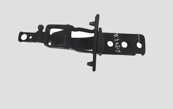 Volvo V70 Tailgate/trunk/boot hinge 3128425