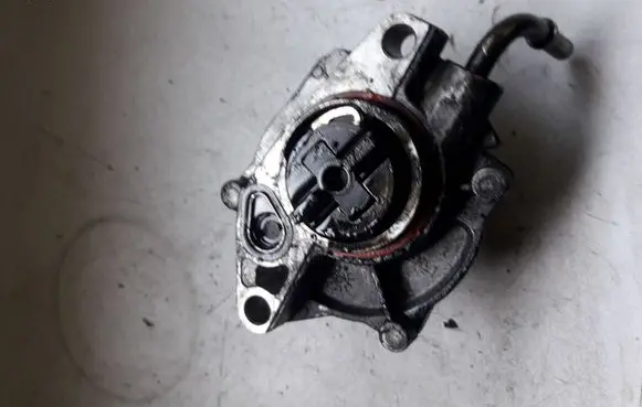 Ford Fusion Vacuum pump