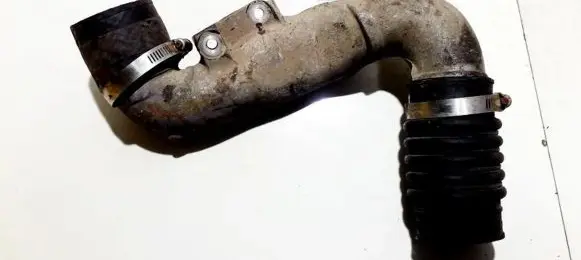 Intercooler hose/pipe
