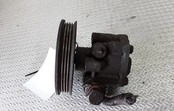 KIA Rio Power steering pump