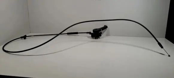 Hyundai Santa Fe Engine bonnet (hood) release handle