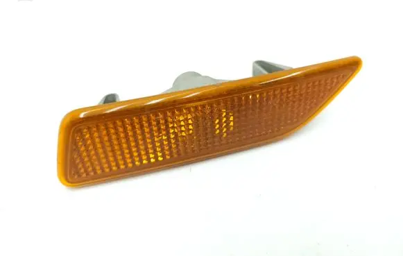 Mercedes-Benz CLS C219 Front fender indicator light A2198200321 160517