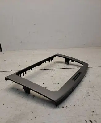 Volkswagen PASSAT B6 Radio/GPS head unit trim 3C0858069M