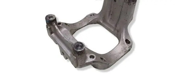 Honda Accord Engine mounting bracket 