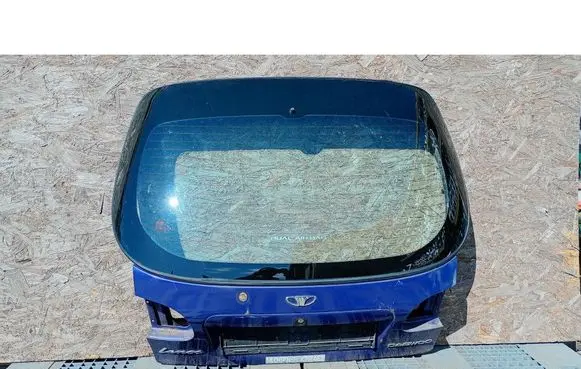 Chevrolet Lanos Front vent window/glass (coupe) 