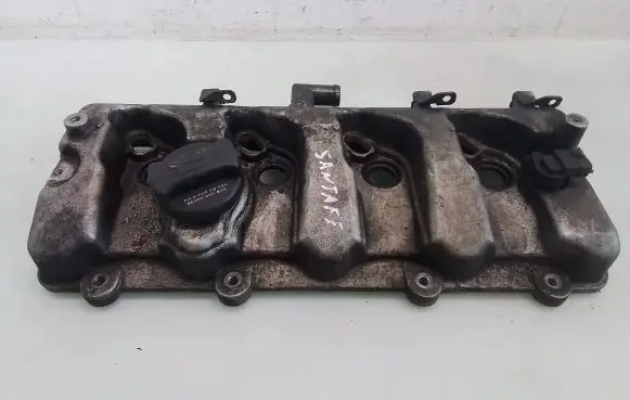 Hyundai Santa Fe Rocker cam cover 