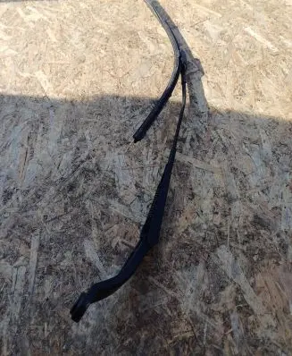 Porsche Macan (95B) Front wiper blade arm 95B955408
