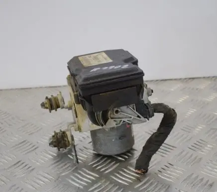 Volkswagen PASSAT B7 ABS Pump 3AA614109AC