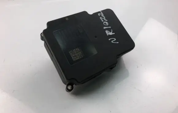 Toyota Yaris ABS Pump 895410D100