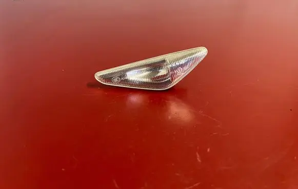 BMW X3 F25 Front fender indicator light 7267978