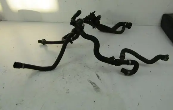 BMW X3 E83 Thermostat housing 1162837