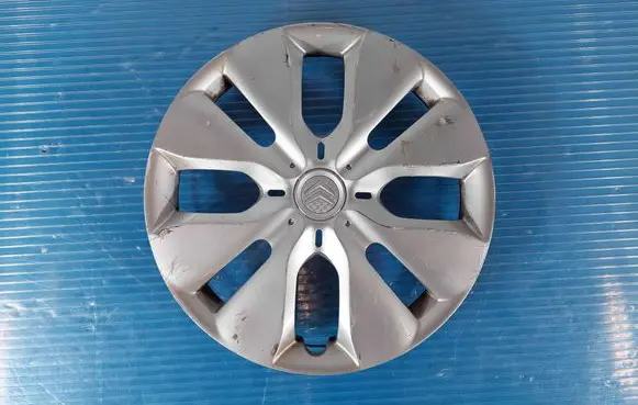 Citroen C1 R14 wheel hub/cap/trim 426020H060