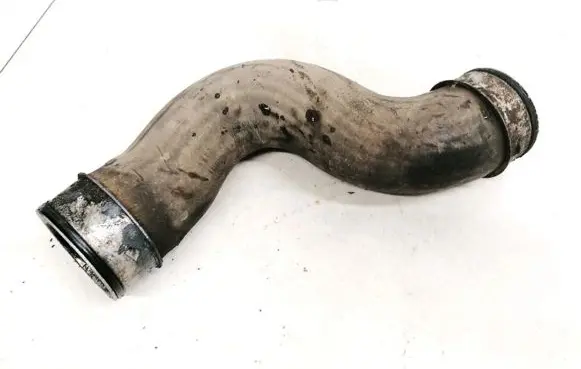 Volkswagen Golf Plus Intercooler hose/pipe
