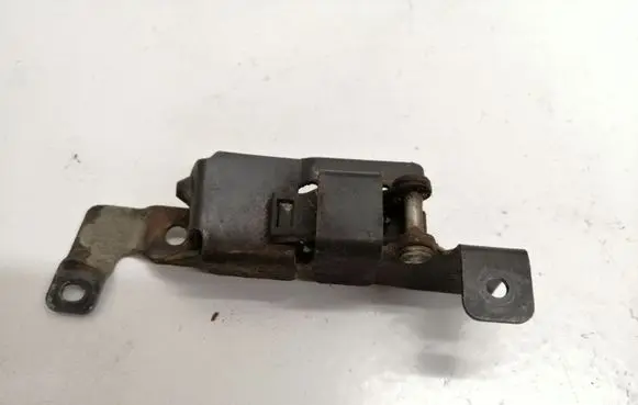 Loading door interior handle