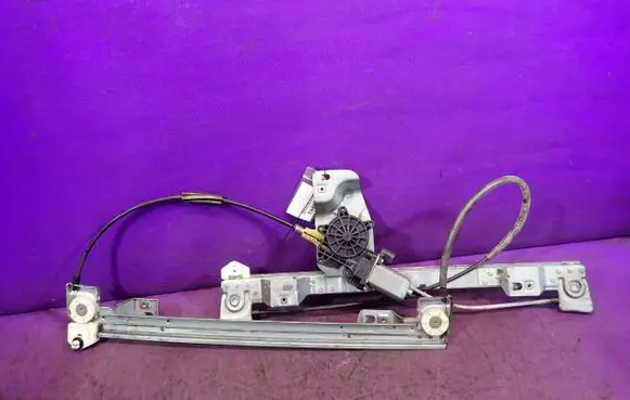 Renault Kangoo II Front door window regulator with motor 128001182