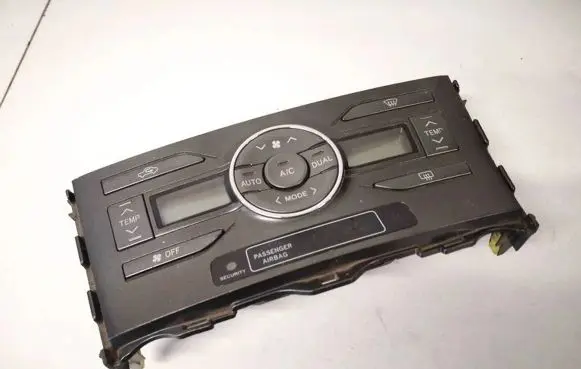 Toyota Auris 150 Climate control unit 5590002230B 55900-02230-B