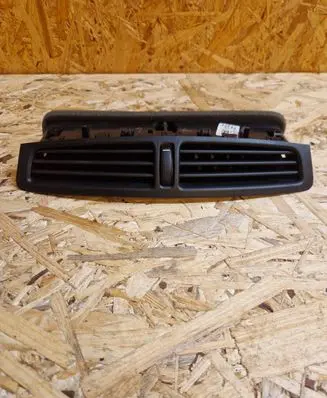 Ford Grand C-MAX Dash center air vent grill AM51101815ACW 1738289 07468