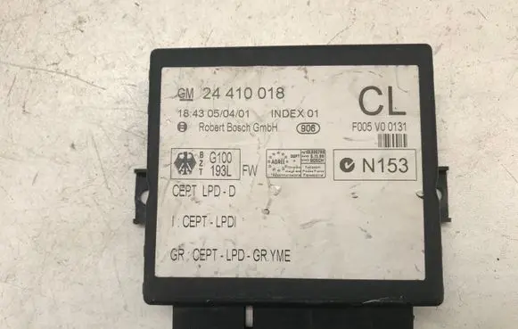 Opel Zafira A Comfort/convenience module 24410018