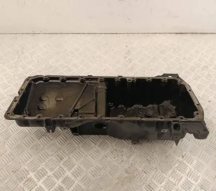 BMW X5 E70 Oil sump 7796325