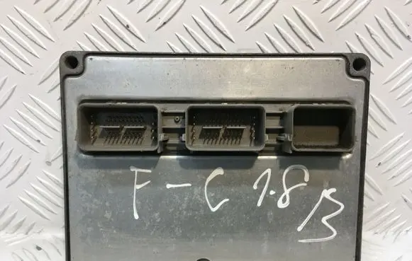 Ford Focus C-MAX Engine control unit/module 4M51-12A650-MA