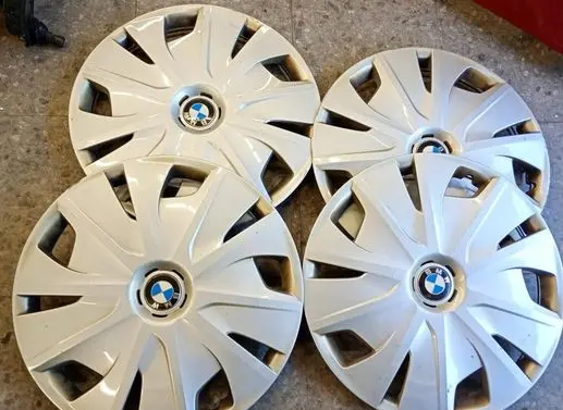 BMW 1 F40 R13 wheel hub/cap/trim 