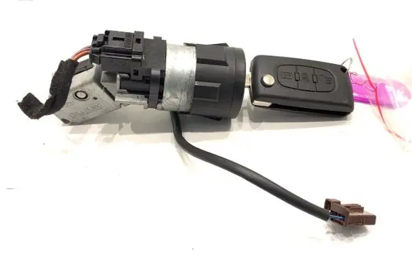 Citroen C5 Ignition lock 9663123380