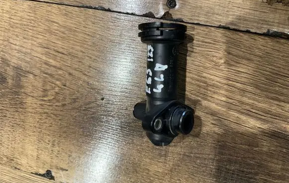 BMW 7 E65 E66 EGR thermostat 2247723